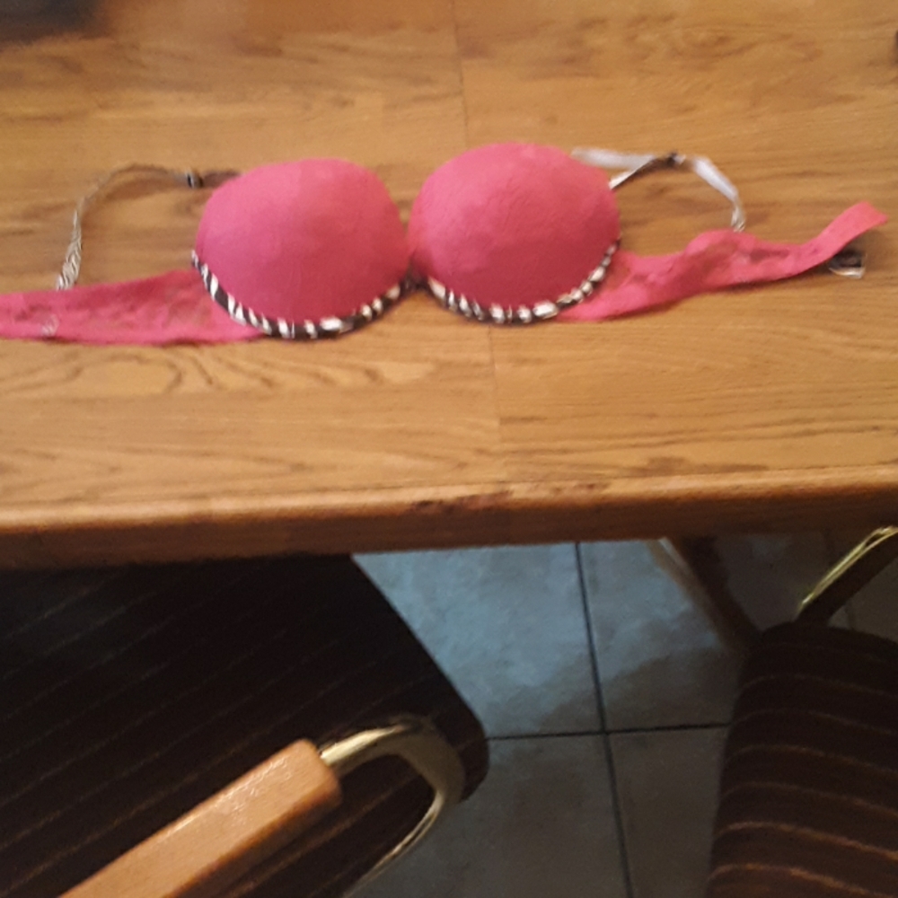 NWOT Frederick's of Hollywood bra 34C